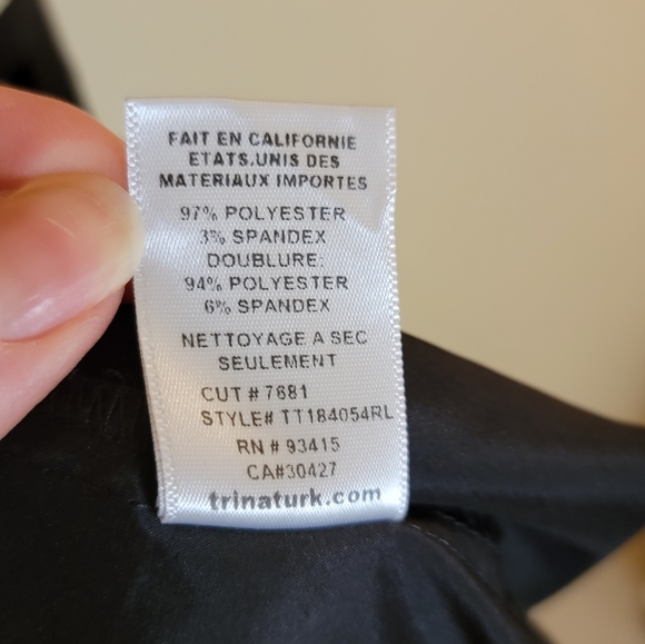 Little Black Dress Trina Turk Laser Cut Shift Dress - Picture 7 of 9